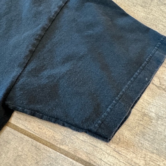 Vintage 2011 M&Ms Red M&M black graphic tshirt - Picture 7 of 16